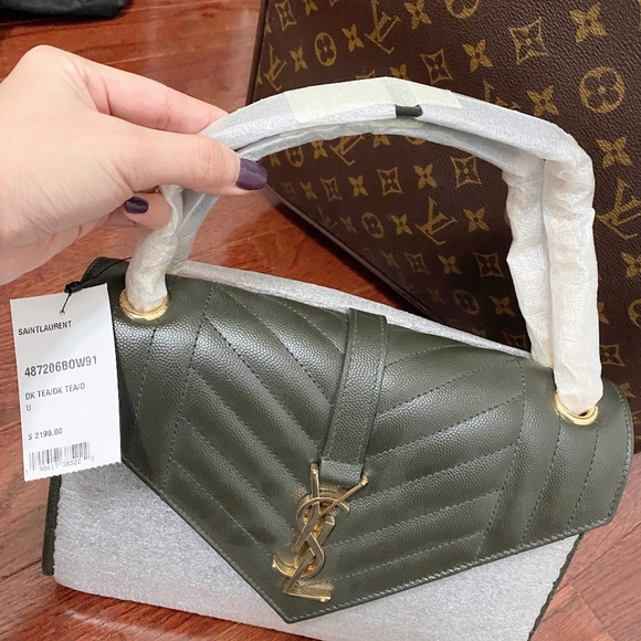 Bag - Picture 2 of 4